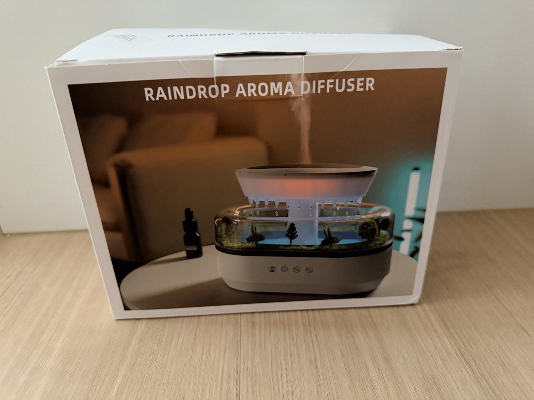 Diffuser (Category: Home Fragrance) located in Singapore. Submitted by hypercy (Listing ID 1446626242, Image 3). Description: .