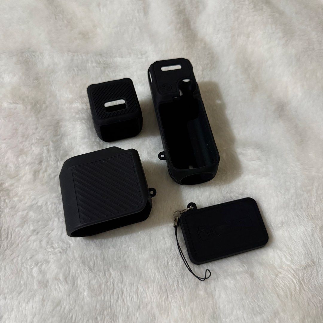 DJI Osmo Pocket 4 Silicon Case (Category: Camera Bags & Carriers) located in Makati City. Submitted by ckyambz_013 (Listing ID 1446663726, Image 2). Description: .