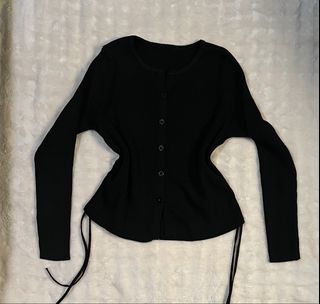 (Category: ) located in . Submitted by eraliyaa (Listing ID 1446650797, Image 1). Description: .