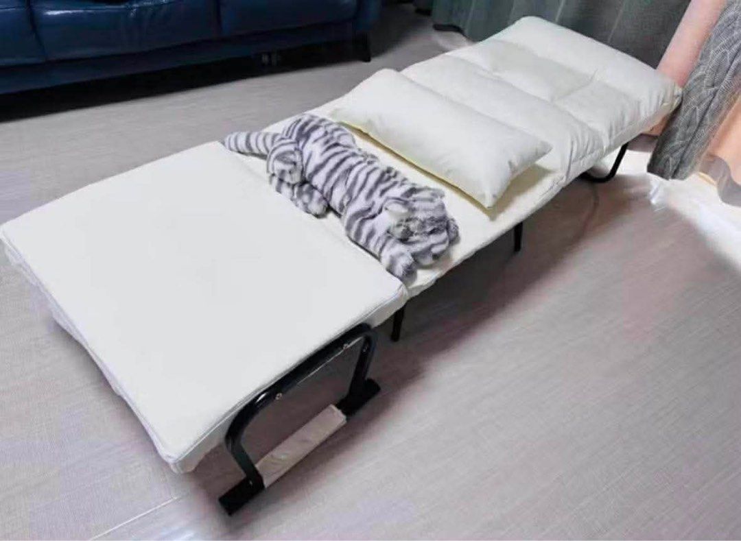 Folding Accent Sofa Bed Furniture White only (Category: Sofas) located in Valenzuela. Submitted by hilaryyy25_ (Listing ID 1446631329, Image 2). Description: .