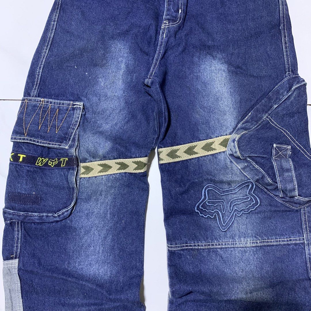 Fox Denim Cargo Pants Size33 (Category: Jeans) located in Mandaue City. Submitted by hannahitems (Listing ID 1446714626, Image 3). Description: Fox Denim Cargo Pants Size 33 43 length 9.5 leg hole Excellent Need wash -850.