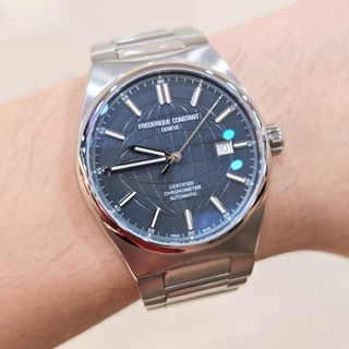 (Category: ) located in . Submitted by anotherwatchstore (Listing ID 1446617321, Image 1). Description: .