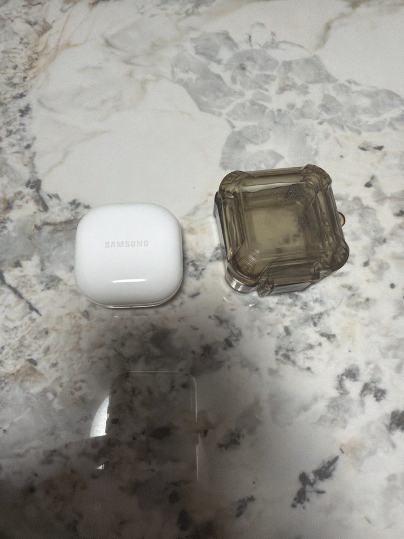 Samsung Galaxy Buds 2 White Like New For Sale