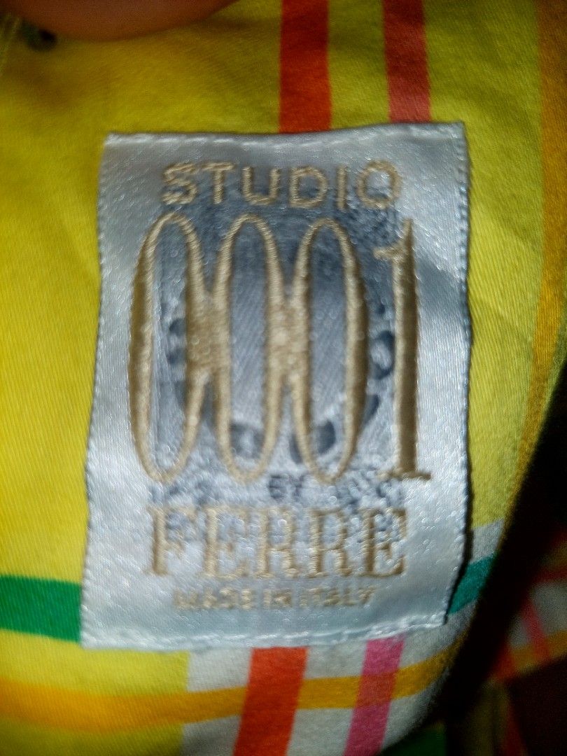Gianfranco ferre 70s look dress (Category: Dresses) located in Santa Rosa. Submitted by roycerocus (Listing ID 1446564457, Image 3). Description: good asnew 1 small stain but can be cleaned!! made in italy.