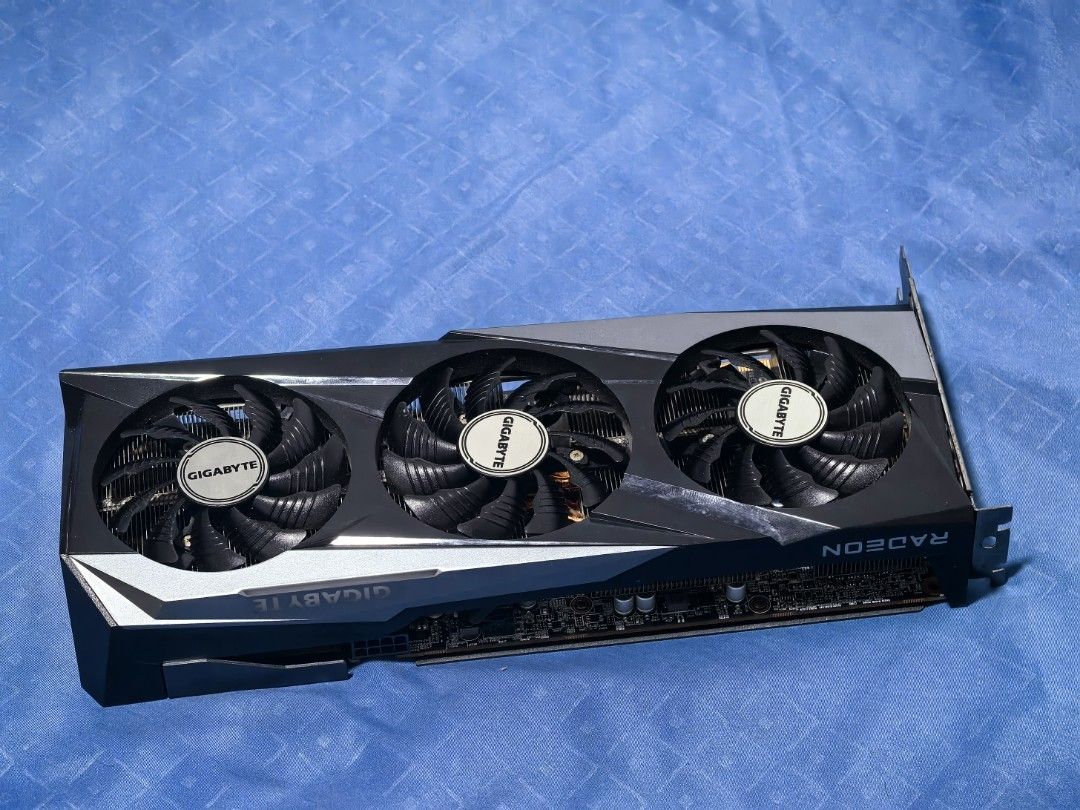 Gigabyte Radeon RX7600 Gaming OC Graphics Card495371933104875520