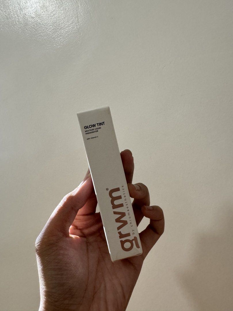 GRWM Glow Tint Multi-Purpose Liquid Highlighter with Vitamin C (Category: Makeup) located in Manila. Submitted by vintage.collectives (Listing ID 1446572973, Image 1). Description: - GRWM Glow Tint: Your secret to a radiant glow. - Multi-purpose liquid highlighter. - Infused with Vitamin C. - Effortlessly blends for a natural sheen. - Perfect for everyday makeup looks. RFS: Not my preferred shade .