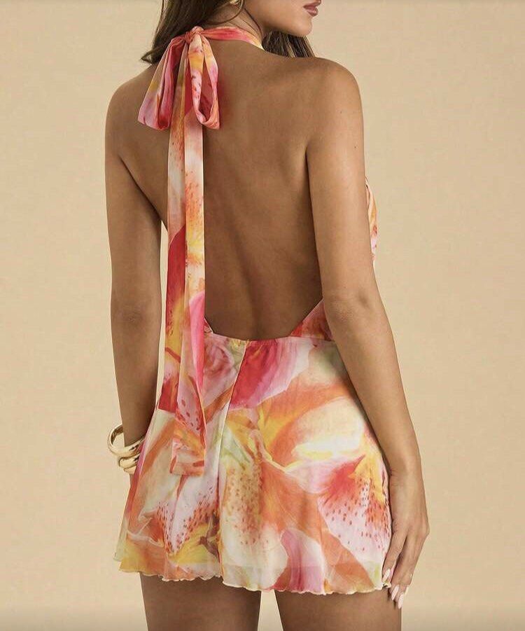 Halter top backless (Category: Sets or Coordinates) located in Davao. Submitted by fvrjuliaa (Listing ID 1446715037, Image 2). Description: Guidelines - [ ] Strictly payment first policy - [ ] Buyer should shoulder the shipping fee - [ ] NO COD (CASH ON DELIVERY) - [ ] NO CANCELLATIONS OF ORDERS - [ ] NO RETURN, REFUND, OR EXCHANGE Order details: MODE OF PAYMENT: G-cash only MODE OF DELIVERY: JNT (If around davao can meet up, but only add 30 php 
