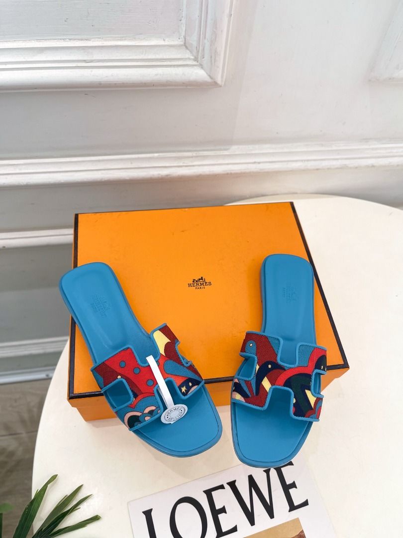 Hermes Classic H-shaped Flat Slippers Series (Category: Slippers and slides) located in Pasig City. Submitted by wisefalcon6199 (Listing ID 1446617108, Image 2). Description: .