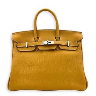 (Category: ) located in . Submitted by carousellluxury (Listing ID 1446609972, Image 1). Description: .