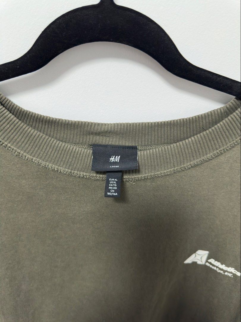 H&M Athletics Co. Grpahic Tee (Category: Tshirts & Polo Shirts ) located in Angeles City. Submitted by bawaskalatmuna (Listing ID 1446642503, Image 3). Description: .