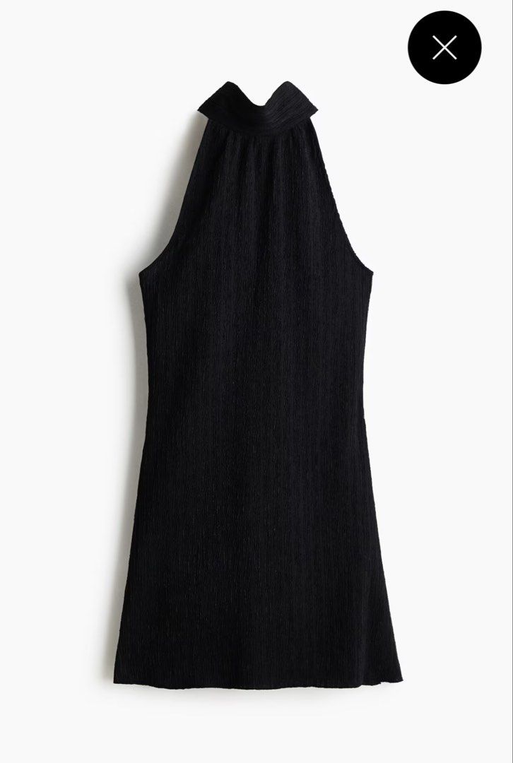 H&M black halter midi dress (Category: Dresses) located in Quezon City. Submitted by piscespick (Listing ID 1446560122, Image 1). Description: - Best fits sizes xxs-s - bust 30++, waist 24 and above - stretchable fabric, not see through - used only once - rfs: decluttering.