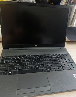 Brand-new HP Laptop with Intel i5