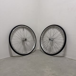 (Category: ) located in . Submitted by tianbikes.sg (Listing ID 1446556323, Image 1). Description: .