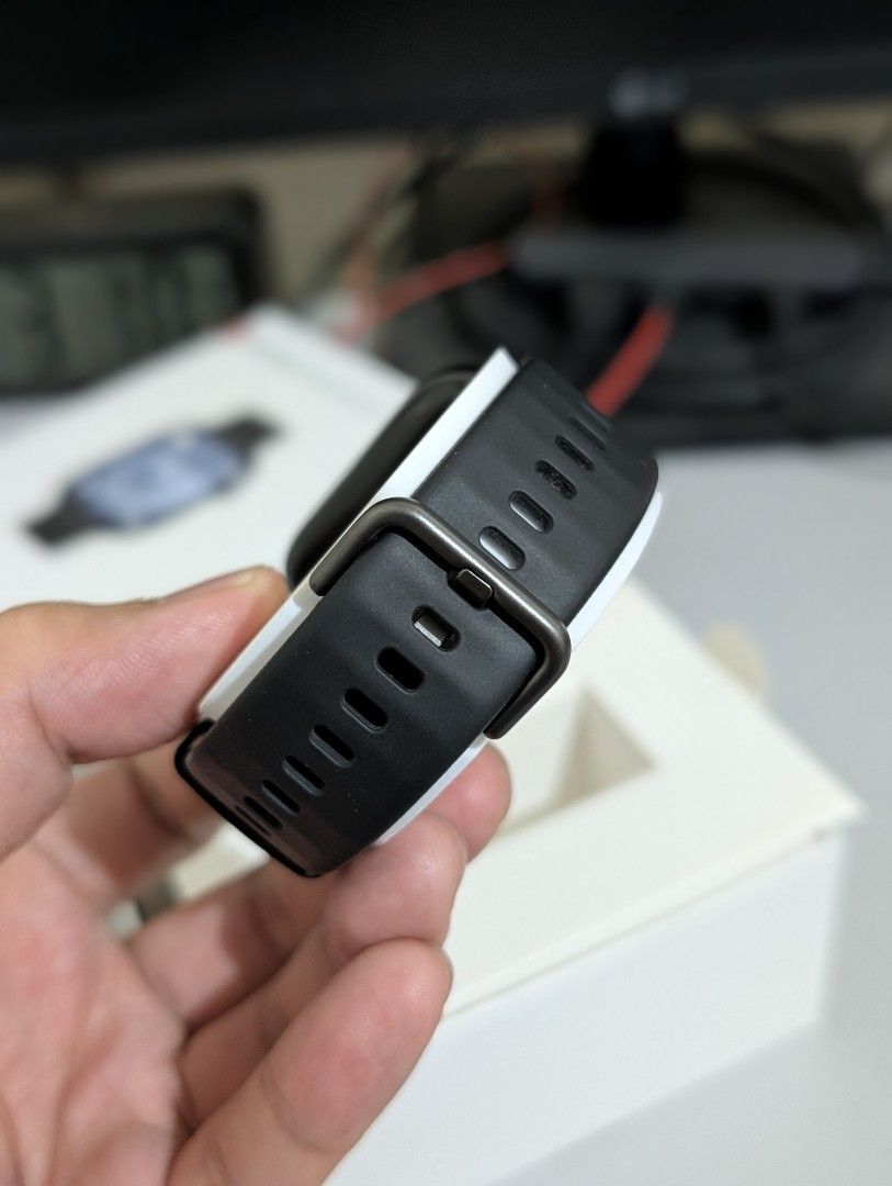 Huawei Watch Fit 3 Smartwatch (Category: Wearables & Smart Watches) located in Quezon City. Submitted by aivan_sison (Listing ID 1446630616, Image 3). Description: Huawei Watch Fit 3 Smartwatch * Lightly used * Includes original box and receipt * Issue/s: light bezel scratches (see last photo) * RFS: Bought a new fitness band * MOP: BDO, UnionBank, or GCash * MOD: Pickup at Brgy. San Bartolome, Quezon City c/o buyer.