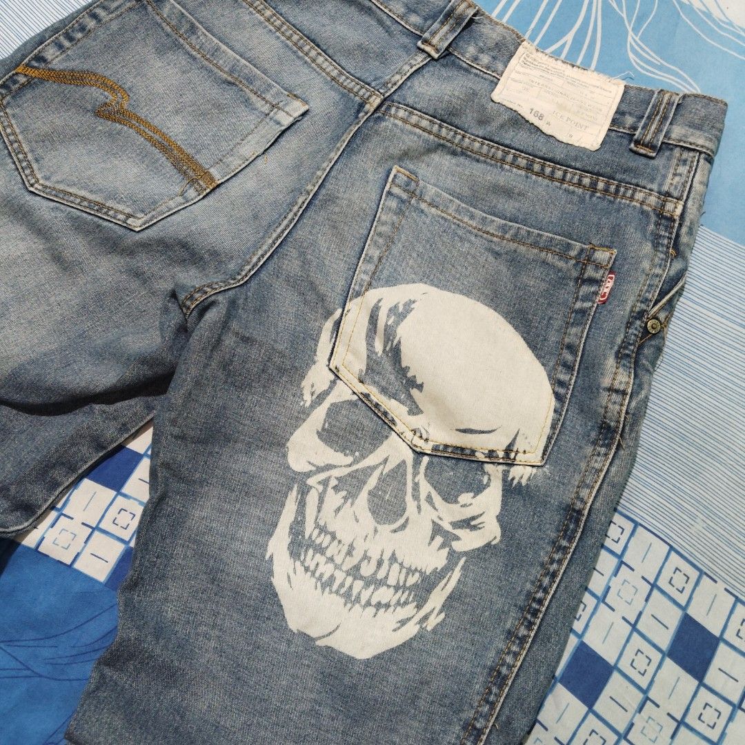 Ice point skull denim (Category: Jeans) located in Victorias. Submitted by purelion-6f41 (Listing ID 1446675003, Image 2). Description: ICE POINT DENIM 💀 SIZE:32 LENGHT:40 THIGH:12 LEG HOLE:8 EXCELLENT CONDITION NEED WASH COLOR RATE:9.5/10 LOC: VICTORIAS CITY NEG OCC 📌.