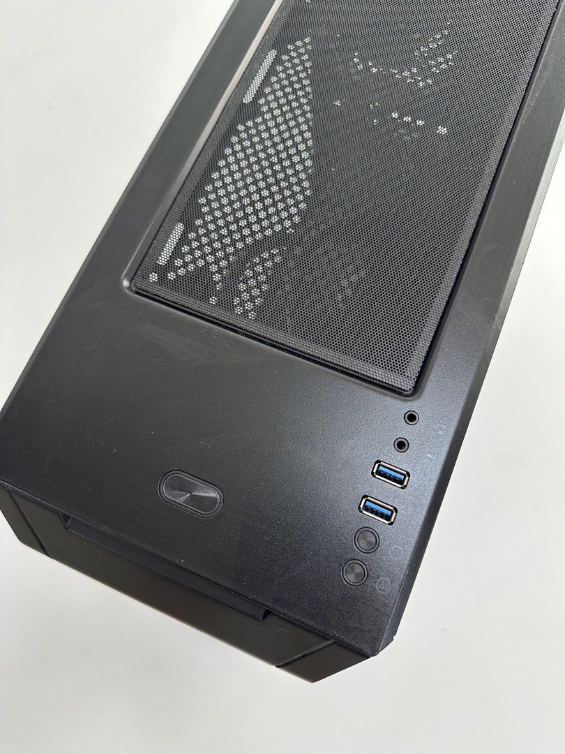 Intel Core CPU with 4TB storage495598305365217282