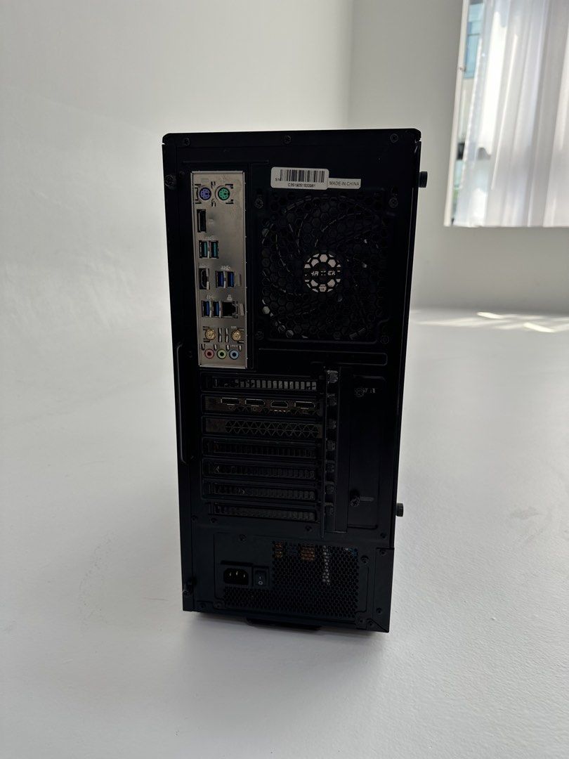 Intel Core CPU with 4TB storage495598305365217284