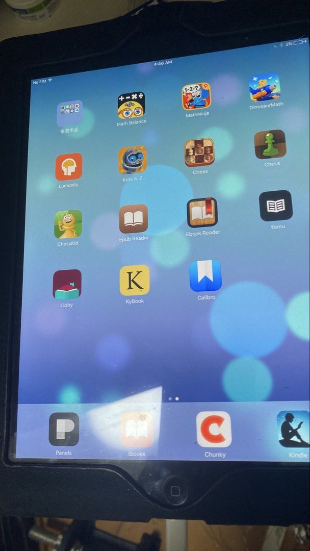 iPad 2 （分類：平板電腦 - iPad）位於 Hong Kong。 由 earthwalker7 提交（商品編號 1446716342，圖片 1）。簡介： This is an old iPad too. It still works fantastically well as an Ebook Reader. It has a great screen in mint condition. But of course it’s a very old iPad and functionality is somewhat limited.。