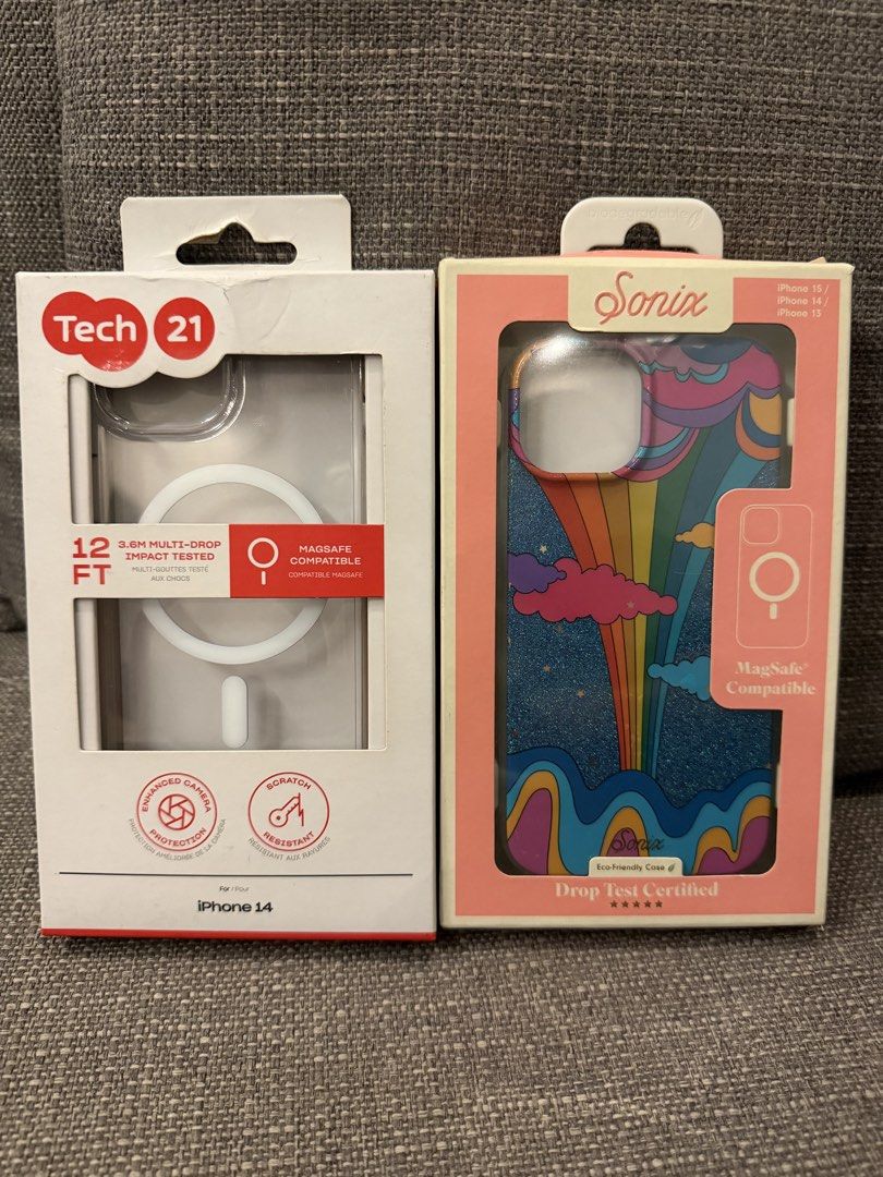 Iphone 15/14/13 case (Category: Cases & Sleeves) located in San Pedro. Submitted by aeemss (Listing ID 1446566980, Image 3). Description: Sonix brandnew Tech 21 prelove.