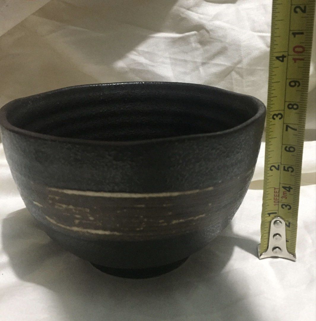 Japanese Style Ceramic Stoneware Bowl (Category: Other Kitchenware & Tableware) located in Quezon City. Submitted by lanqcqc (Listing ID 1446640384, Image 3). Description: Rustic dark ceramic bowl, almost 5" diameter & 3” height. Perfect for rice, soup, or snacks. Adds charm to everyday meals. japan surplus / pre-loved; as is unless declared new manage your expectations/ please NO TO maselan or choosy 1 to 2 days reservation only❗️ MOP: GCASH ❌CO