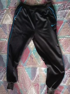 (Category: ) located in . Submitted by read_b4_asking (Listing ID 1446630735, Image 1). Description: .