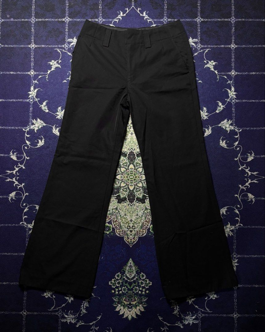 Junya Watanabe Flaired Pants (Category: Trousers) located in Valenzuela. Submitted by telagram (Listing ID 1446565060, Image 1). Description: .