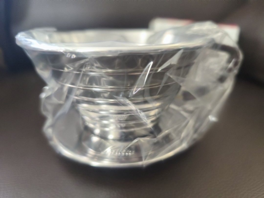 Kalita Wave Coffee Dripper 185 (Category: Coffee Machines & Makers) located in Muntinlupa City. Submitted by silent_mute (Listing ID 1216865545, Image 2). Description: BPI/BDO/Gcash.