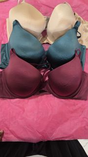 (Category: ) located in . Submitted by malyny82 (Listing ID 1446538952, Image 1). Description: .