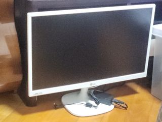 LG tv24508175624039966720