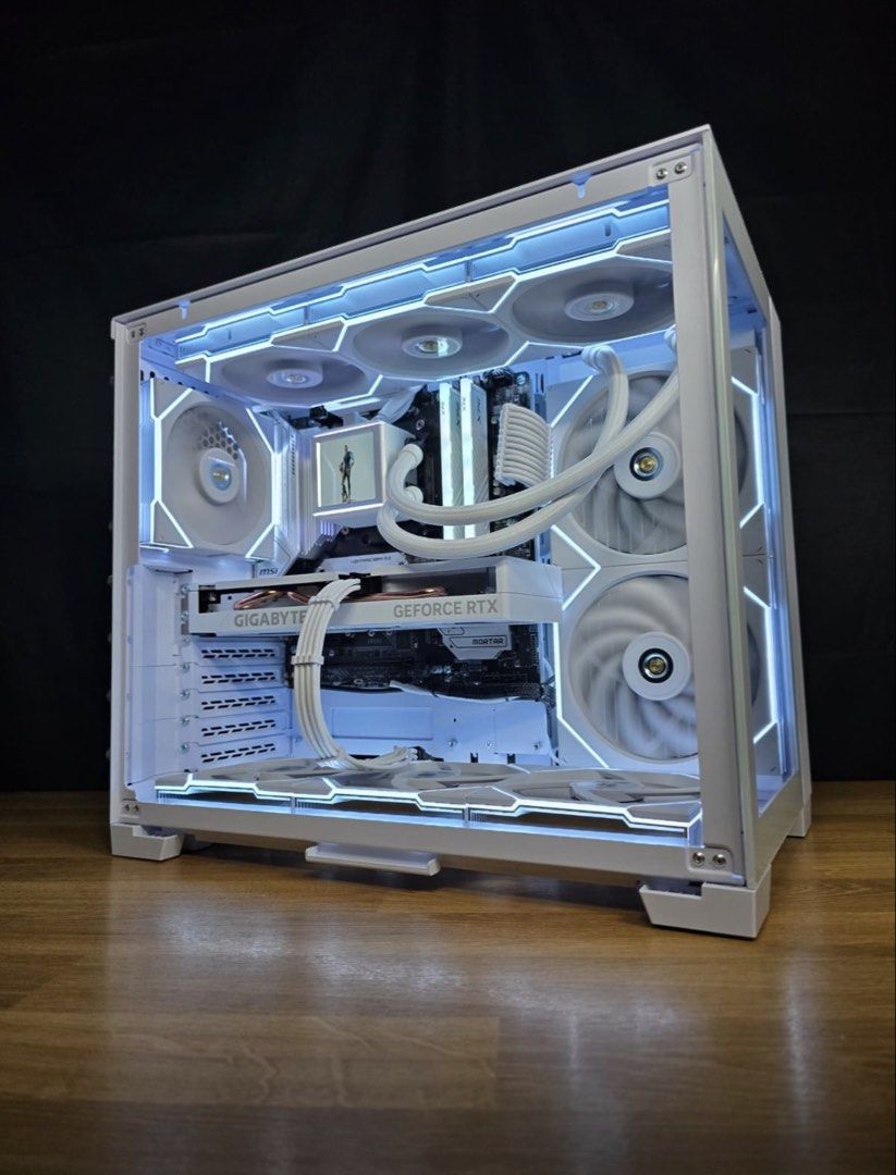 Lian Li o11 dynamic pc495952147514009600