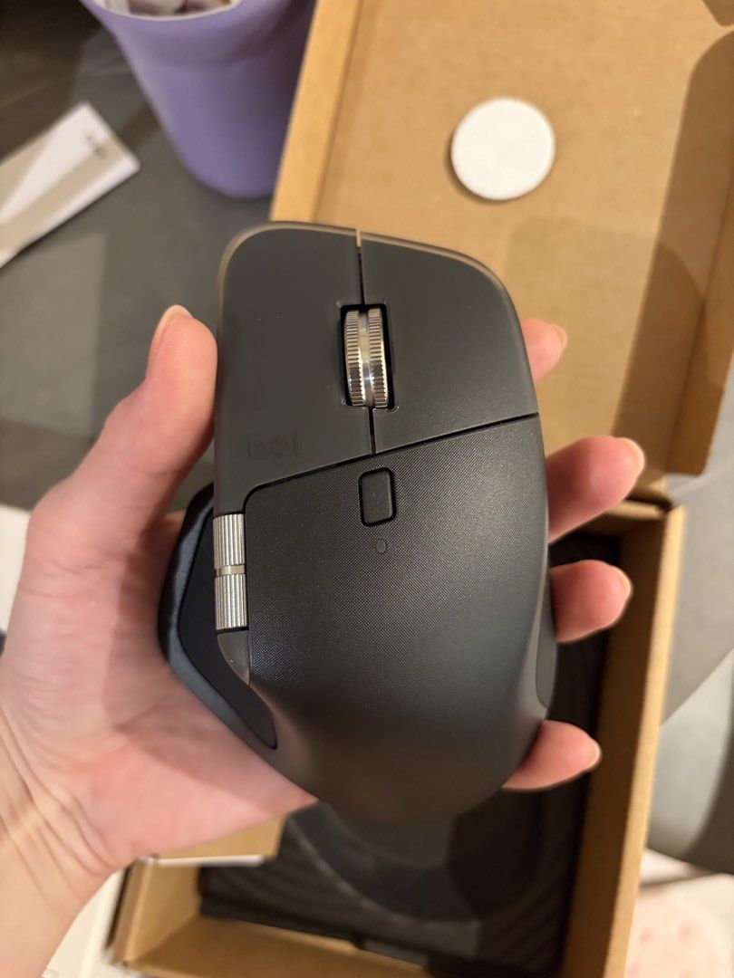 Logitech MX Master 4 for Mac Wireless Mouse496050584107110404