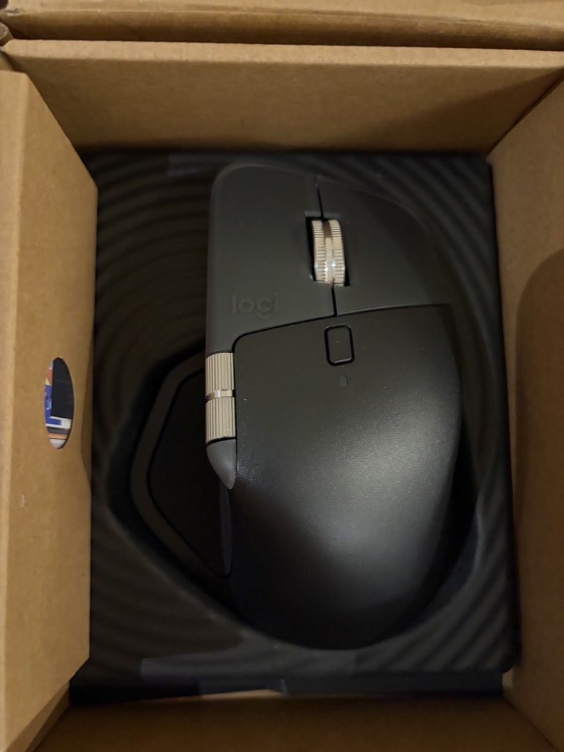 Logitech MX Master 4 for Mac Wireless Mouse496050584107110401
