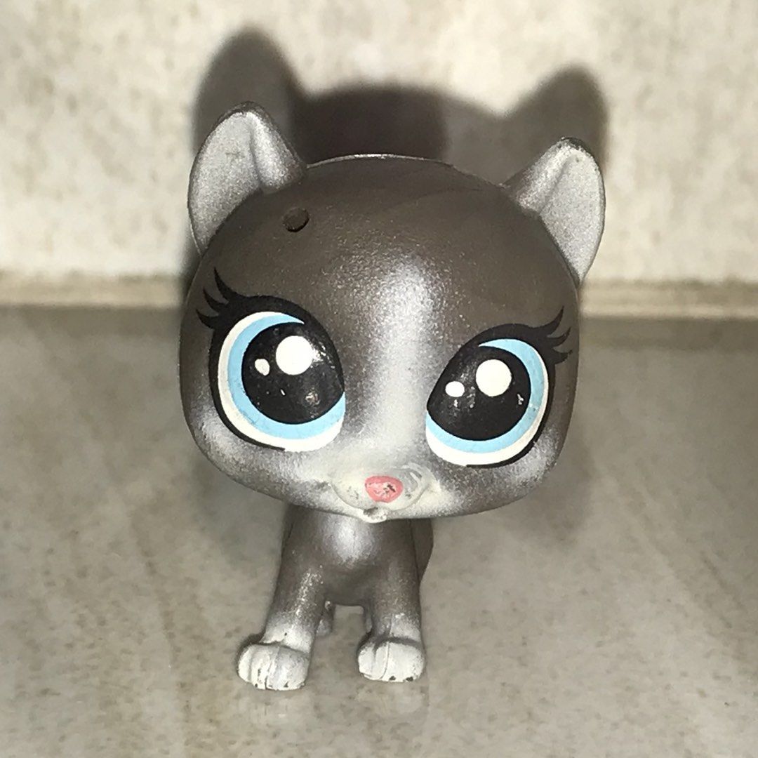 LPS Blind Bag series Black Cat (Category: Designer & Blind Box Toys) located in San Mateo. Submitted by chins_collectibles (Listing ID 1446579007, Image 1). Description: This is a pre-loved LPS. They may have visible stains and blemishes. Please manage your expectations. I can’t find any information of this pet, so I don’t know which series is it from. .