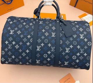 (Category: ) located in . Submitted by luxe_pick_planet (Listing ID 1446707976, Image 1). Description: .