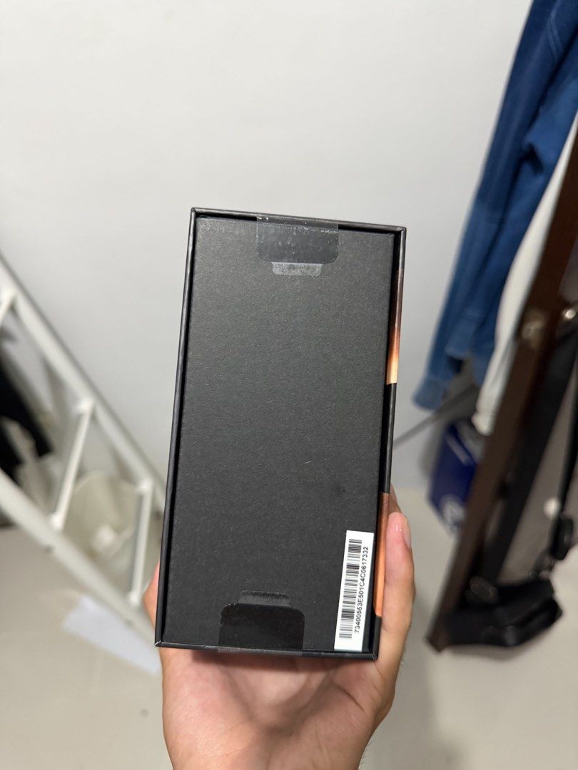 Marshall Major V (Category: Headphones & Headsets) located in Manila. Submitted by reesemielle (Listing ID 1446653436, Image 2). Description: Sealed. Never been use. Rfs: already have a headphones. Negotiable. Meet up anywhere near Makati..