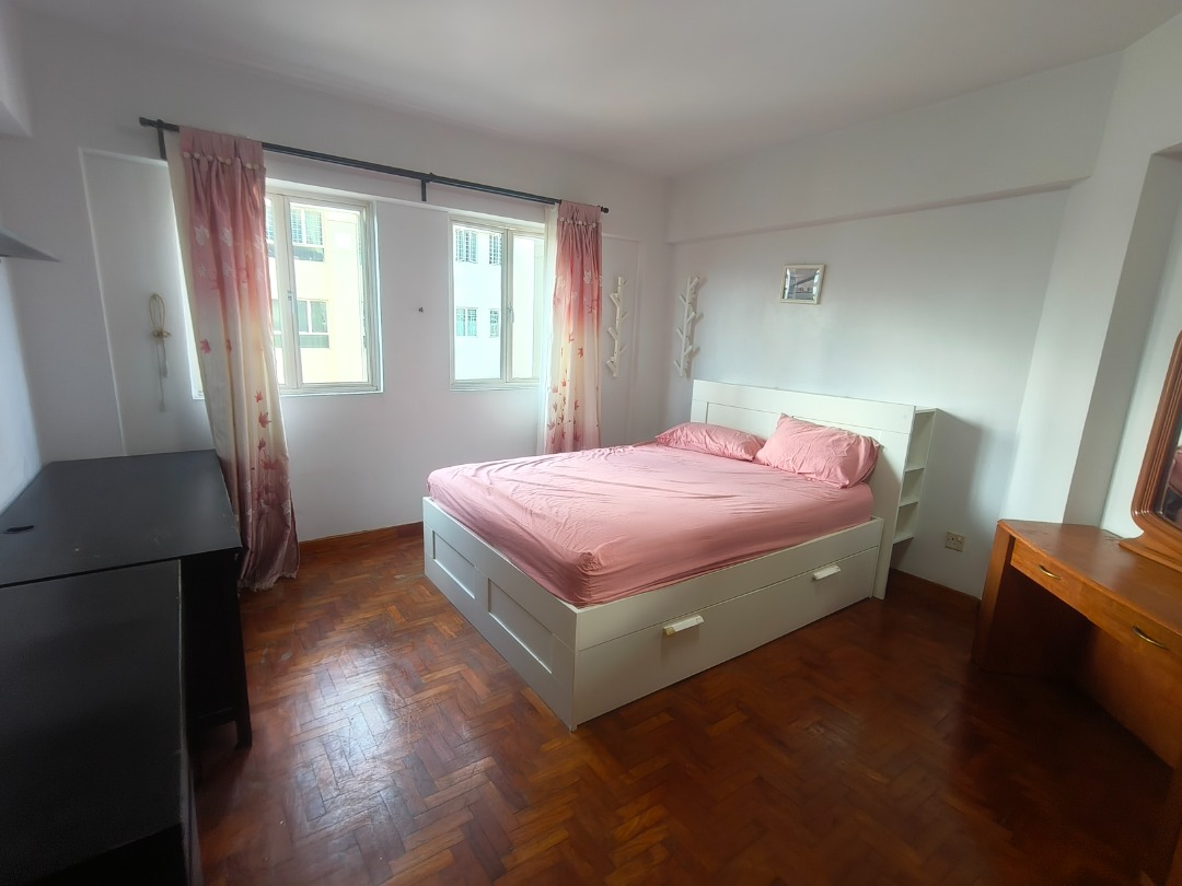 (Category: ) located in . Submitted by alan.hwee (Listing ID 1446650763, Image 1). Description: .