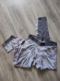 (Category: ) located in . Submitted by guybuysnsells (Listing ID 1446567304, Image 1). Description: .