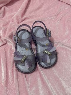 (Category: ) located in . Submitted by shopjelee (Listing ID 1446594554, Image 1). Description: .
