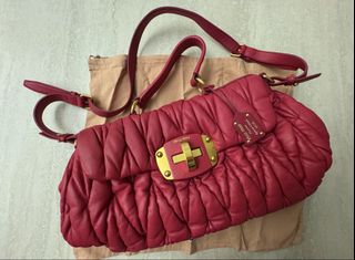 （分類：）位於 。 由 je_lly_an 提交（商品編號 1446705930，圖片 1）。簡介： 。
