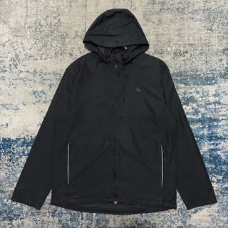 (Category: ) located in . Submitted by triplethrift_ (Listing ID 1446717135, Image 1). Description: .