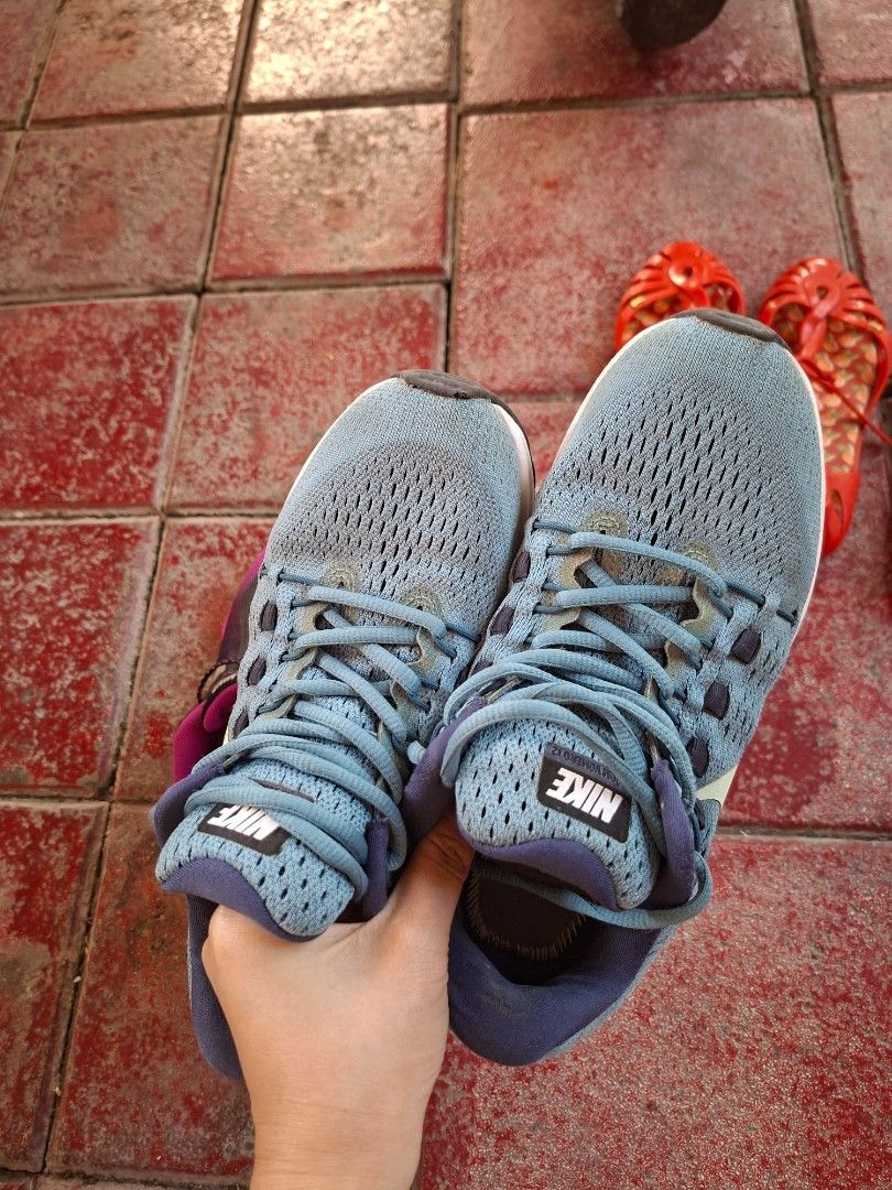 Nike Blue Running Shoes (Category: Sneakers) located in Cavite. Submitted by gette17 (Listing ID 1446538856, Image 2). Description: - Light blue Nike running shoes - Dark blue laces with purple accents - Pale yellow Nike swoosh - Comfortable and breathable mesh upper - Ideal for running or everyday wear -Delivery fee: Shouldered by the buyer.