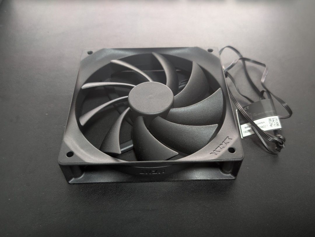 NZXT 120mm Fan495371934038108161