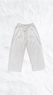 (Category: ) located in . Submitted by pipstore__ (Listing ID 1446712200, Image 1). Description: .