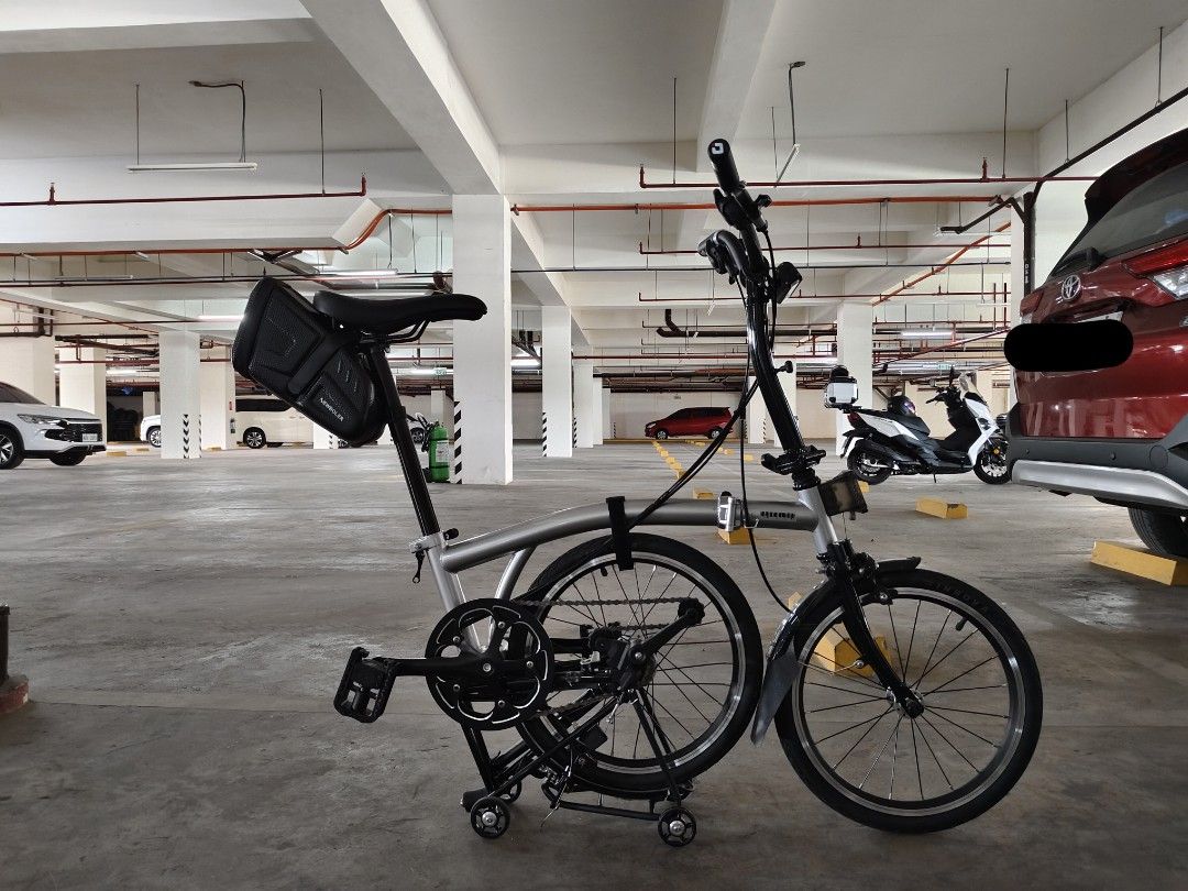Pikes TriFolding Bicycle (Category: Bicycles) located in Caloocan City. Submitted by cedrictap16451 (Listing ID 1446559533, Image 1). Description: Pikes Trifold 16" 6 speed 3x2 Selling for 25k RFS: bibili ng Ebike Model: Pikes 4th gen 3x2 6 speed Handlebar: Straight bar or M bar With FCB and bell Brompton like shifters and brakes Folding Bike Frame: Chromoly Steel (Same material as Brompton) External Gear / 6 Speed = 3 Internal Sturmey Archer x 2