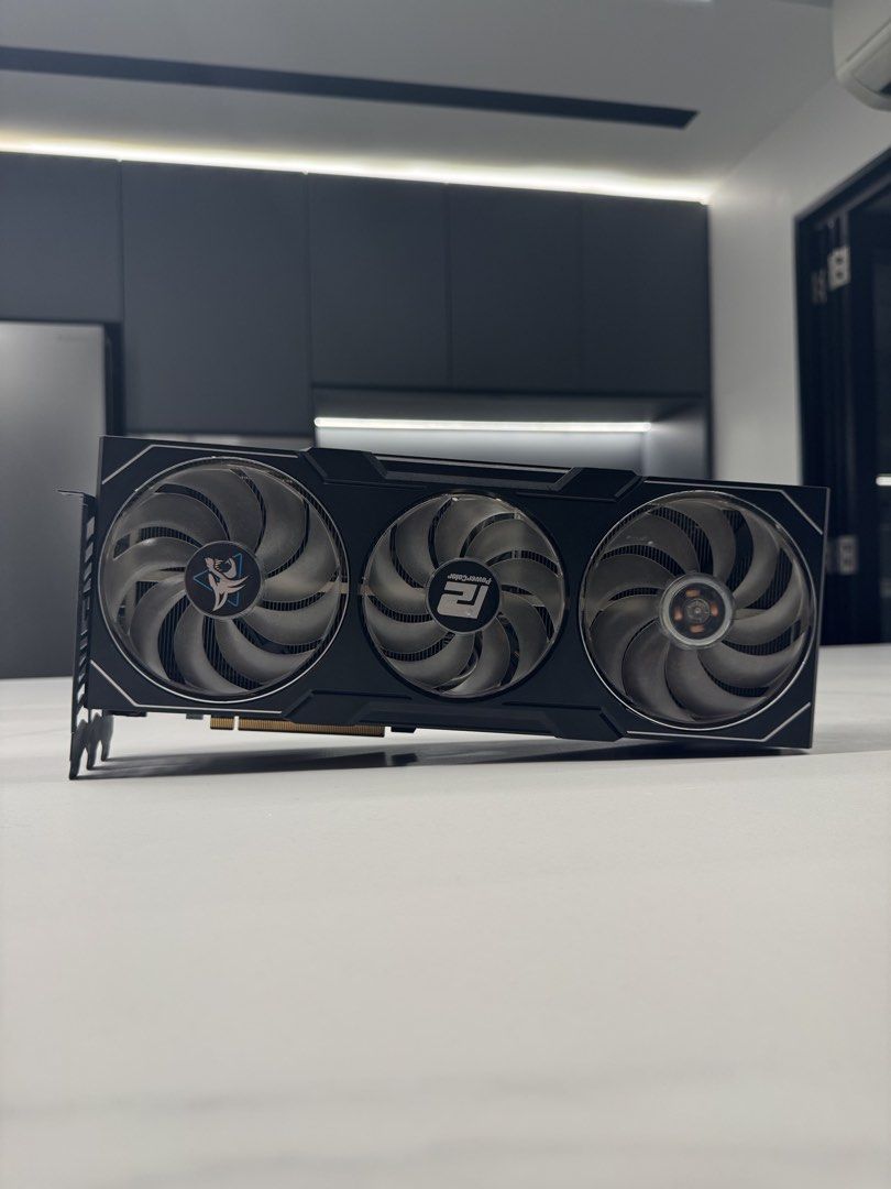Powercolour Hellhound RX 7900XTX 24GB 4K Gaming GPU495835143671664640