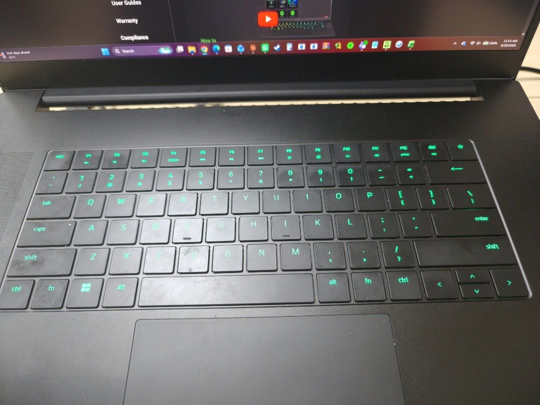 Razer Blade 17 2022495356515557068801