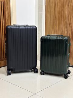 RIMOWA 🧳 Collection item 1