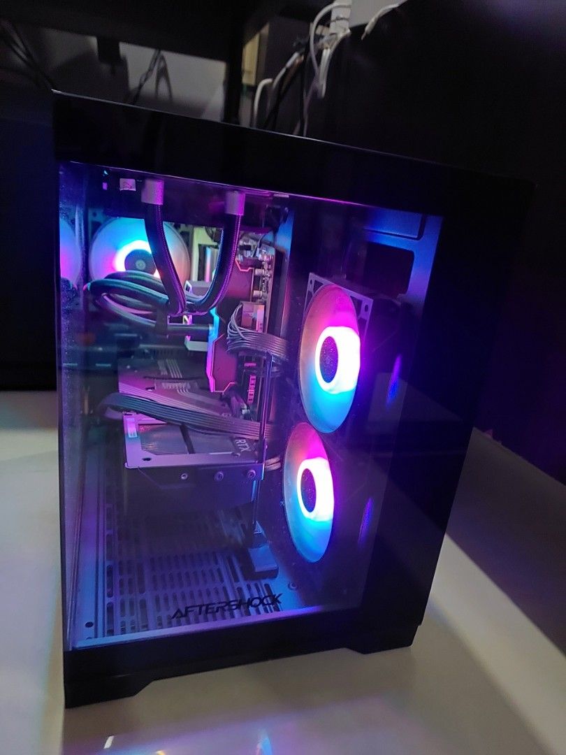 Gaming PC - RTX 5070ti Ryzen 7 9700X495467047179397121