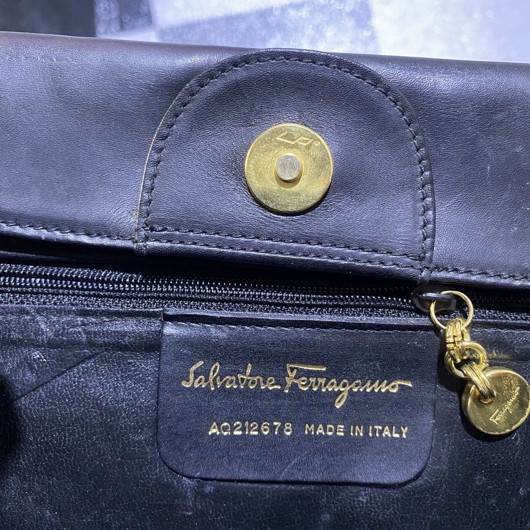 Salvatore Ferragamo Hand Bag Black Leather (Category: Luxury Bags & Wallets) located in Davao. Submitted by bangers01 (Listing ID 1446598937, Image 3). Description: In prestine condition .