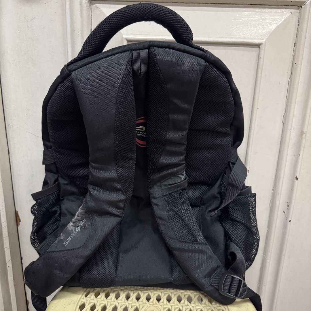 Samsonite Black Backpack 19 inches tall - Computer Backpack Work Bag School Bag (Category: Backpacks) located in Quezon City. Submitted by hokhokkk (Listing ID 1446607211, Image 2). Description: • Many compartments • Approximately 19 inches tall • Can be used as work bag, school bag, travel backpack, etc. • Swipe to see condition.